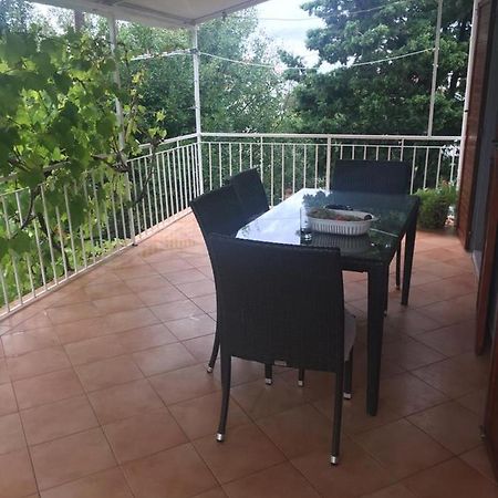 Smilje Apartment Селине Екстериор снимка