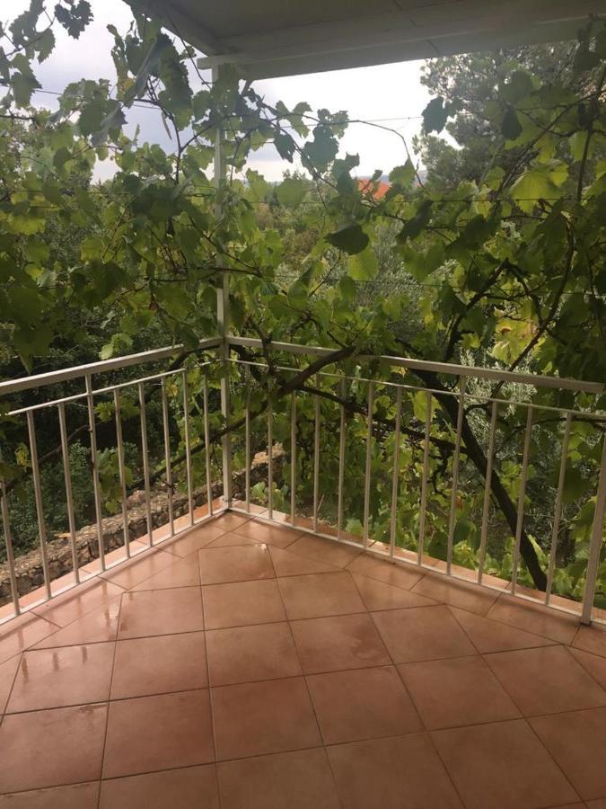 Smilje Apartment Селине Екстериор снимка